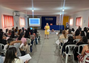 Formação pedagógica reúne profissionais da Educação Infantil de Sumé