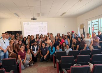 ASSISTÊNCIA FARMACÊUTICA: Secretaria de Saúde de Monteiro capacita equipes para a migração da insulina nph para a glargina