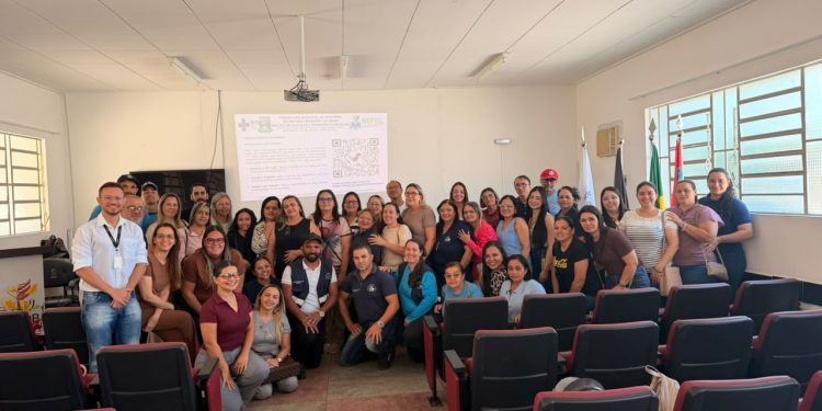 ASSISTÊNCIA FARMACÊUTICA: Secretaria de Saúde de Monteiro capacita equipes para a migração da insulina nph para a glargina
