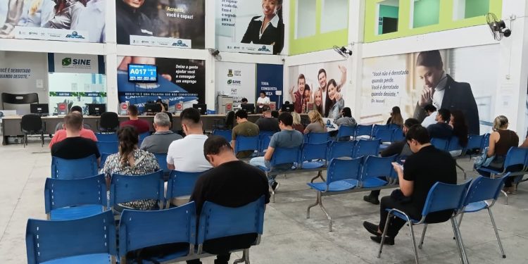 Campina Grande oferece 900 vagas de emprego, na primeira semana de agosto, conforme sistema de cadastro do Sine Municipal