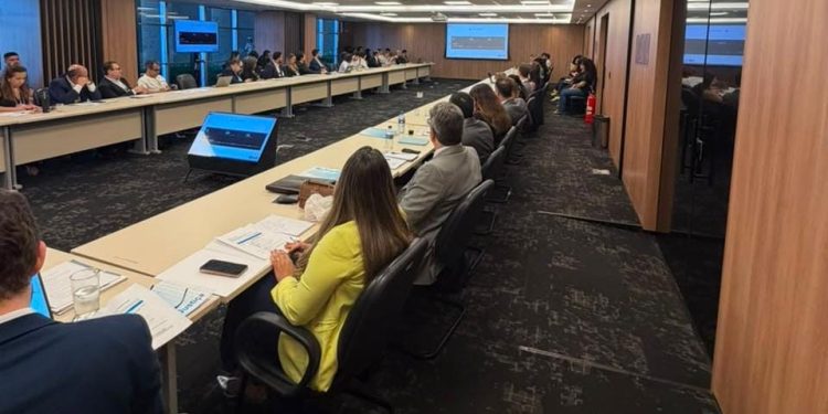 Representantes do Procon Municipal de Campina Grande participam de evento da Senacon sobre fiscalização de bets