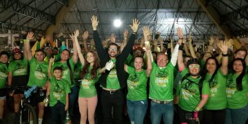 Mais de 200 pessoas participam do Pedal do Dia do Feirante em Campina Grande