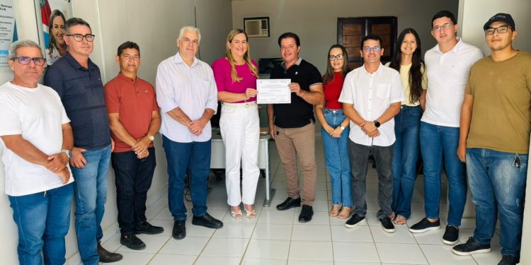 Prefeitura de Monteiro orienta produtores sobre adesão ao Selo SIM e destaca importância para o comércio de alimentos de origem animal