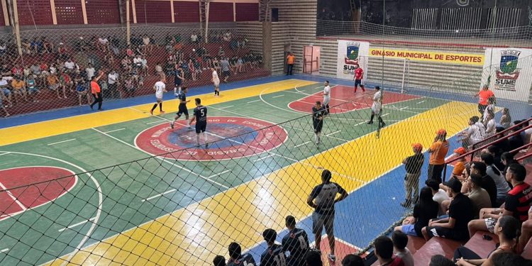 Campeonato Sumeense de Futsal começa com 13 equipes e premiação de mais de R$ 10 mil Campeonato Sumeense de Futsal começa com 13 equipes e premiação de mais de R$ 10 mil