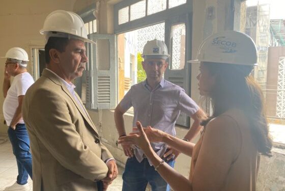 Revitalização do Centro: Procon-CG e CDL acompanham obras do antigo Grande Hotel