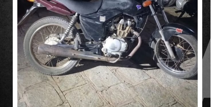 POLÍCIA MILITAR APREENDE MOTOCICLETA COM SINAIS IDENTIFICADORES SUPRIMIDOS DURANTE RONDAS EM MALTA