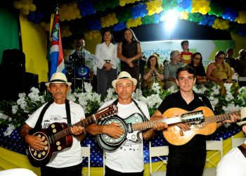 Secretaria de Educação homenageia poetas que inspiram a disciplina de Poesia Popular e Musicalidade e a Caminhada Poética em Monteiro
