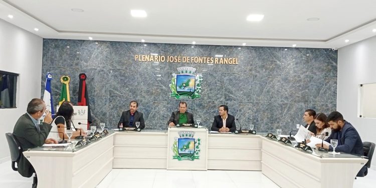 Câmara Municipal de Tenório aprecia contas de 2024 do prefeito Manoel Vasconcelos