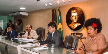 Vereadores repercutem na tribuna resultado das eleições